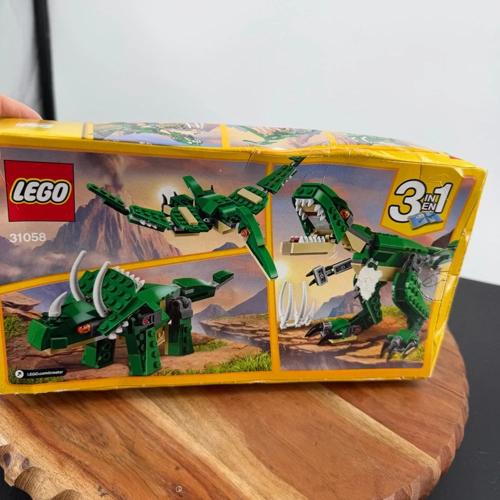 LEGO‎ Creator 3-in-1 Mighty Dinosaurs (31058) building set - Picture 3 of 5